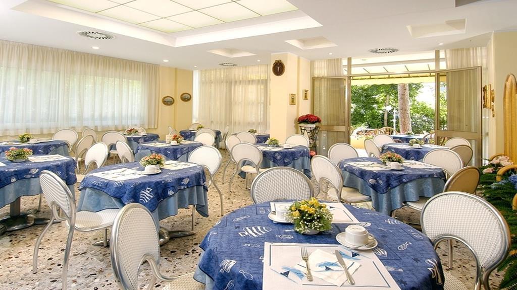 Hotel Cristina Hospitality Centrale (Adults Only) Riccione Zewnętrze zdjęcie